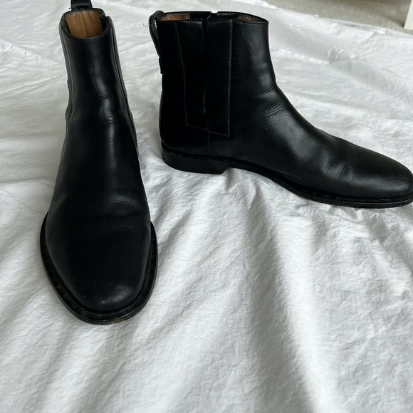 Louis Vuitton Boots - Picture 1 of 9
